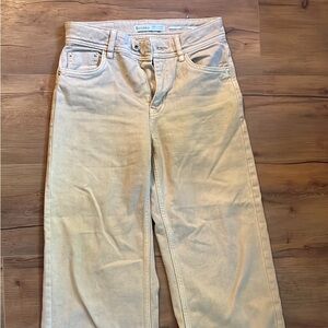 Bershka Wide Leg Cream Jeans